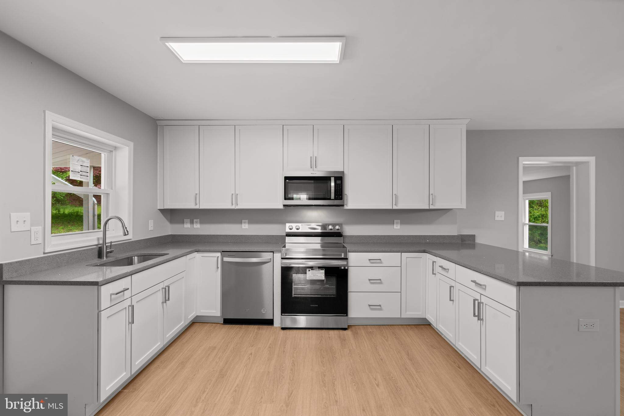 7946 Max Blobs Park Road Hanover, MD 21076 - Photo 10 of 47 New cabinetry