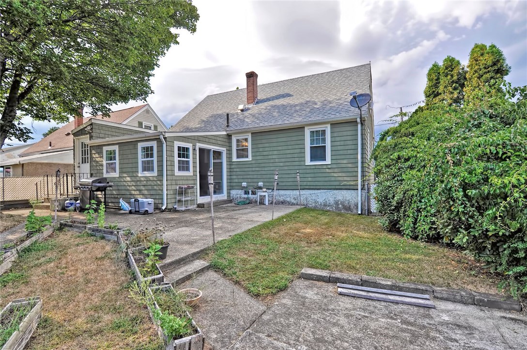 4 Pershing Road Johnston, RI 02919 - Photo 27 of 28 Gallery Image 27