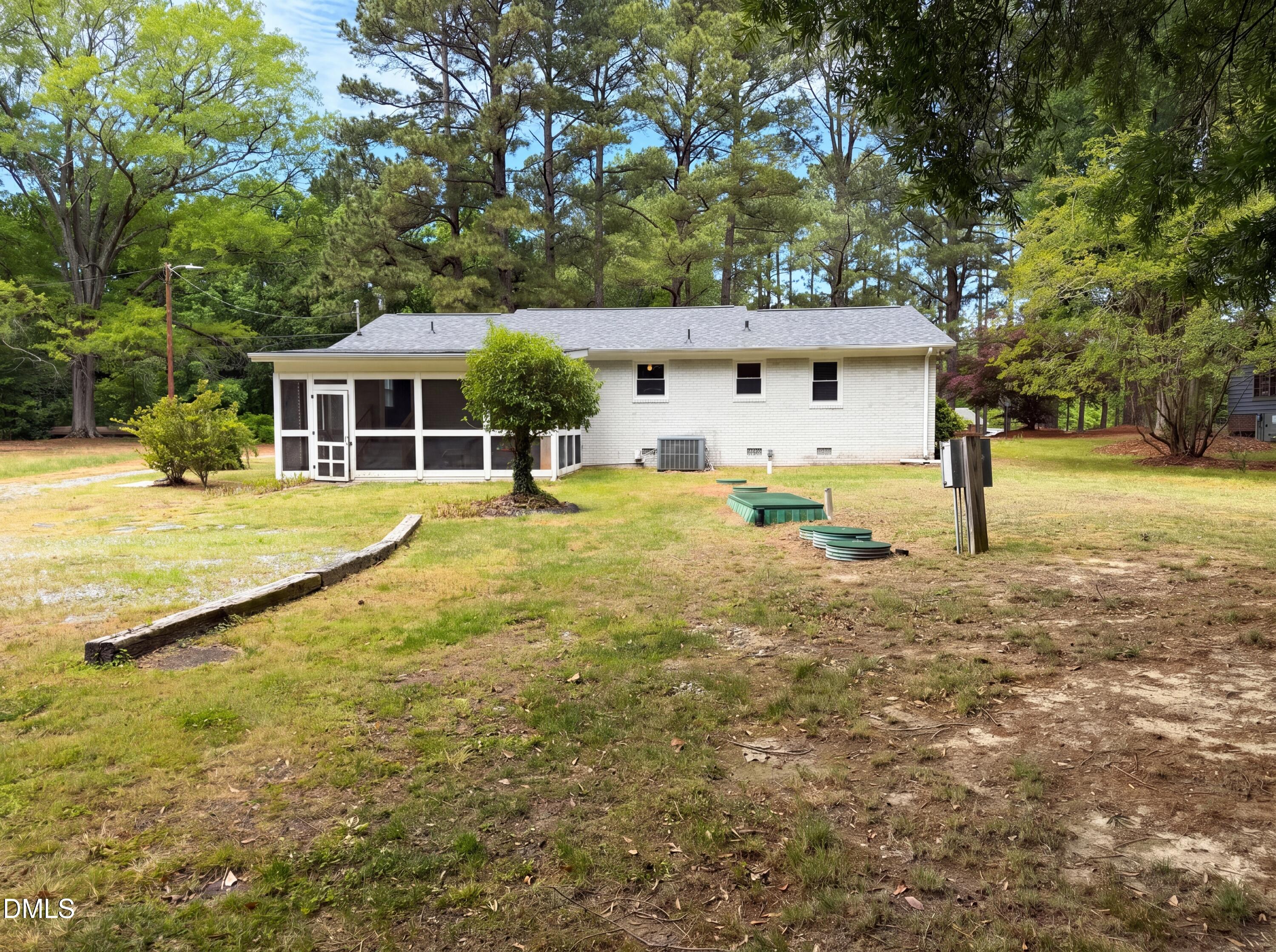 3404 Redwood Road Durham, NC 27704 - Photo 5 of 16 listing_4