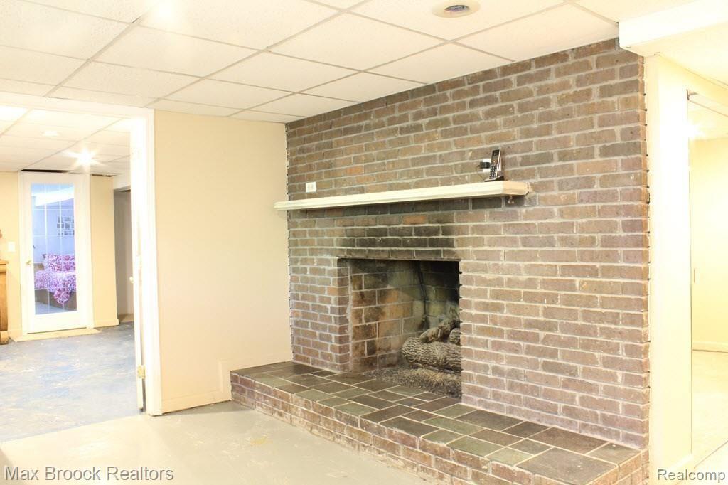 100 Kalhaven Road Rochester Hills, MI 48307 - Photo 28 of 36