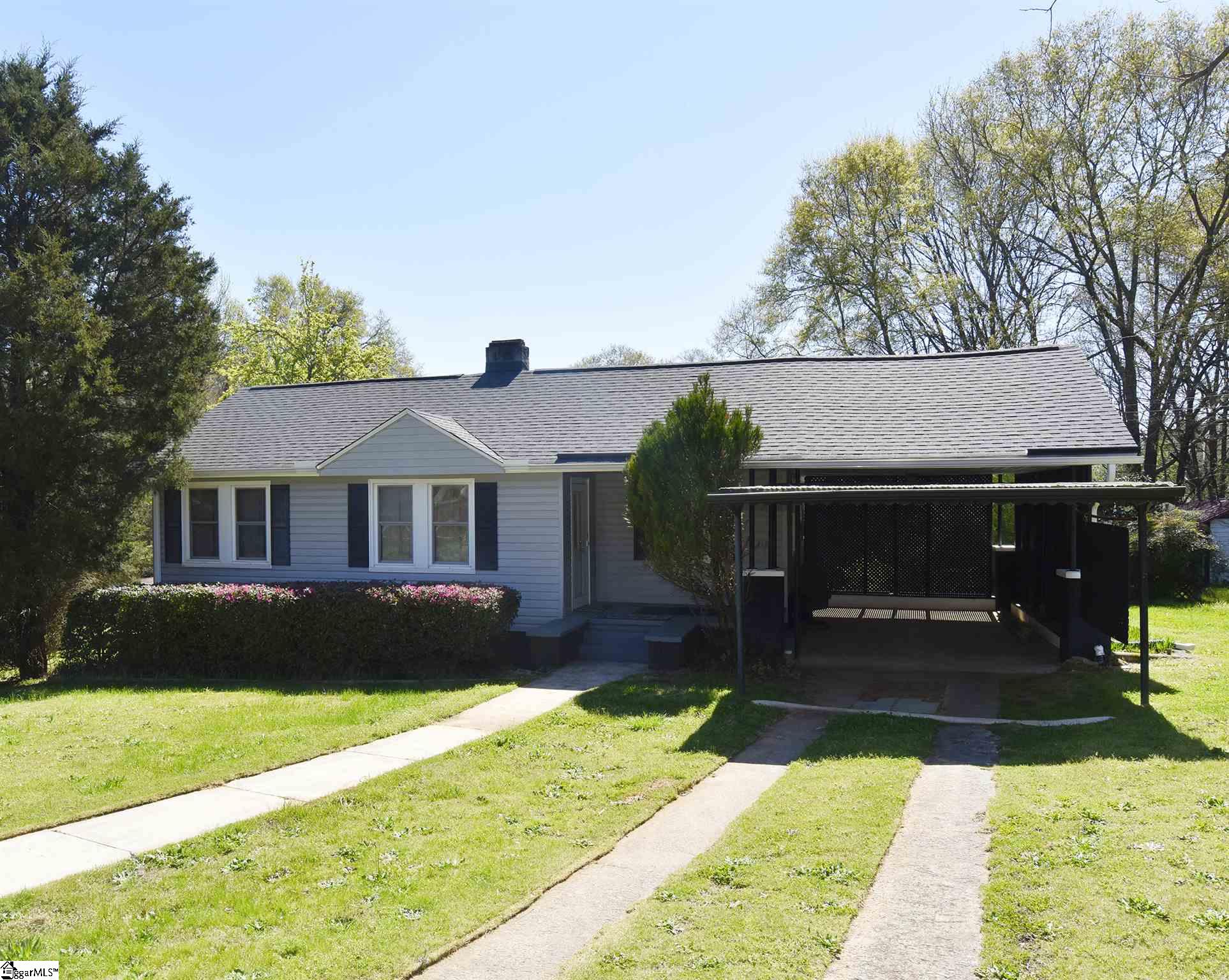 312 New Woodruff Road Greer, SC 29651 - Photo 1 of 15 Gallery Image 1