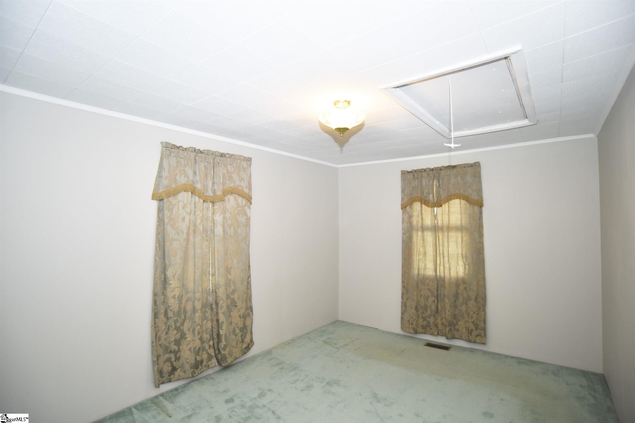 312 New Woodruff Road Greer, SC 29651 - Photo 11 of 15 Gallery Image 11