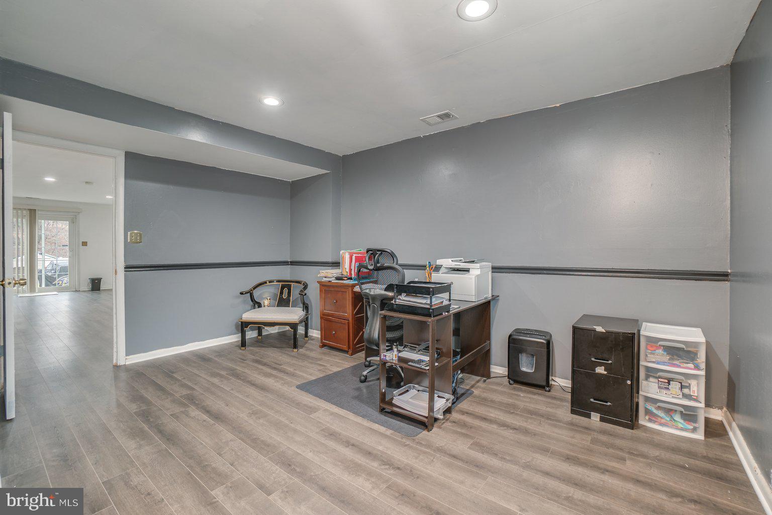 4643 Hawksbury Road Baltimore, MD 21208 - Photo 30 of 42