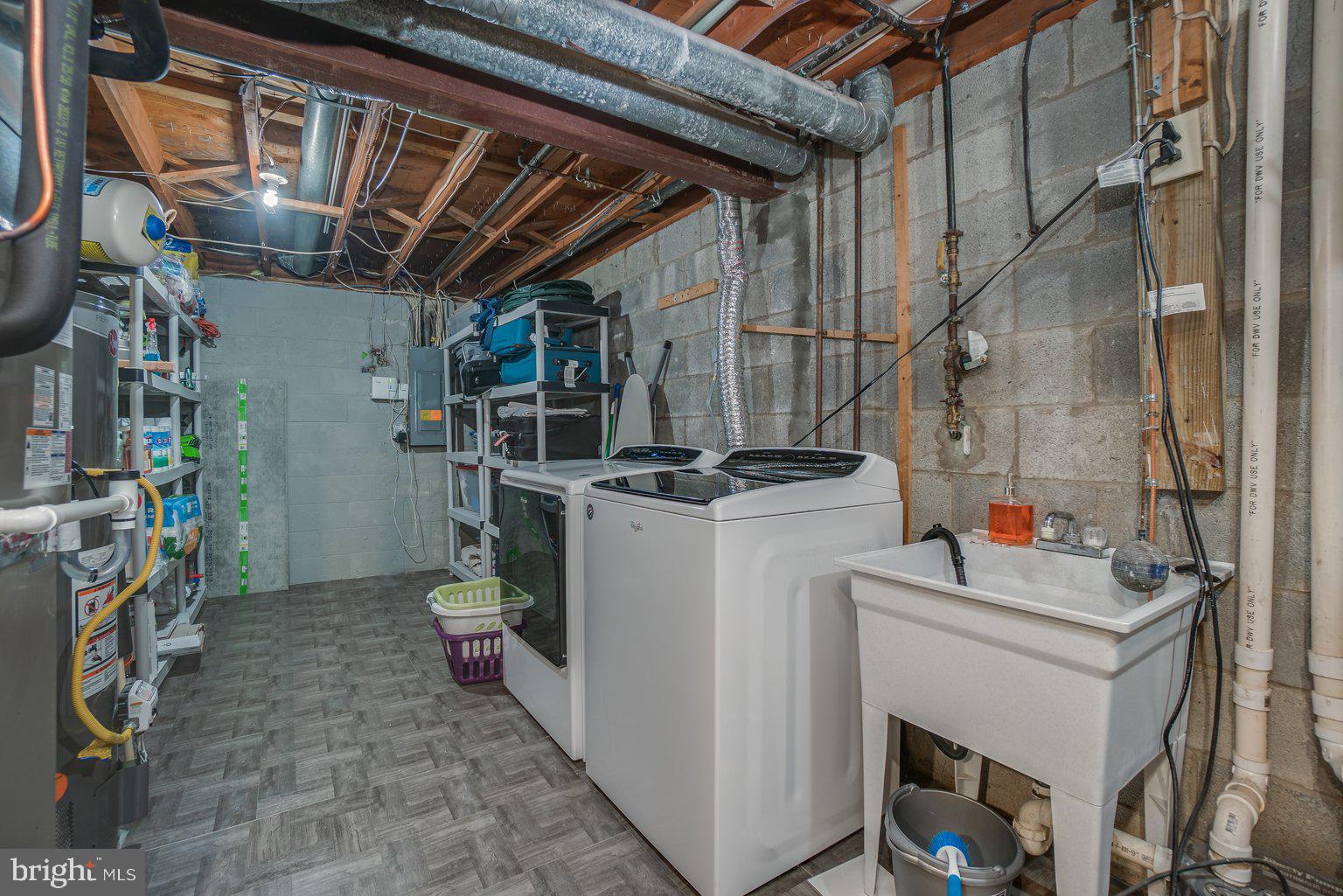 4643 Hawksbury Road Baltimore, MD 21208 - Photo 34 of 42 Utility and Laundry room