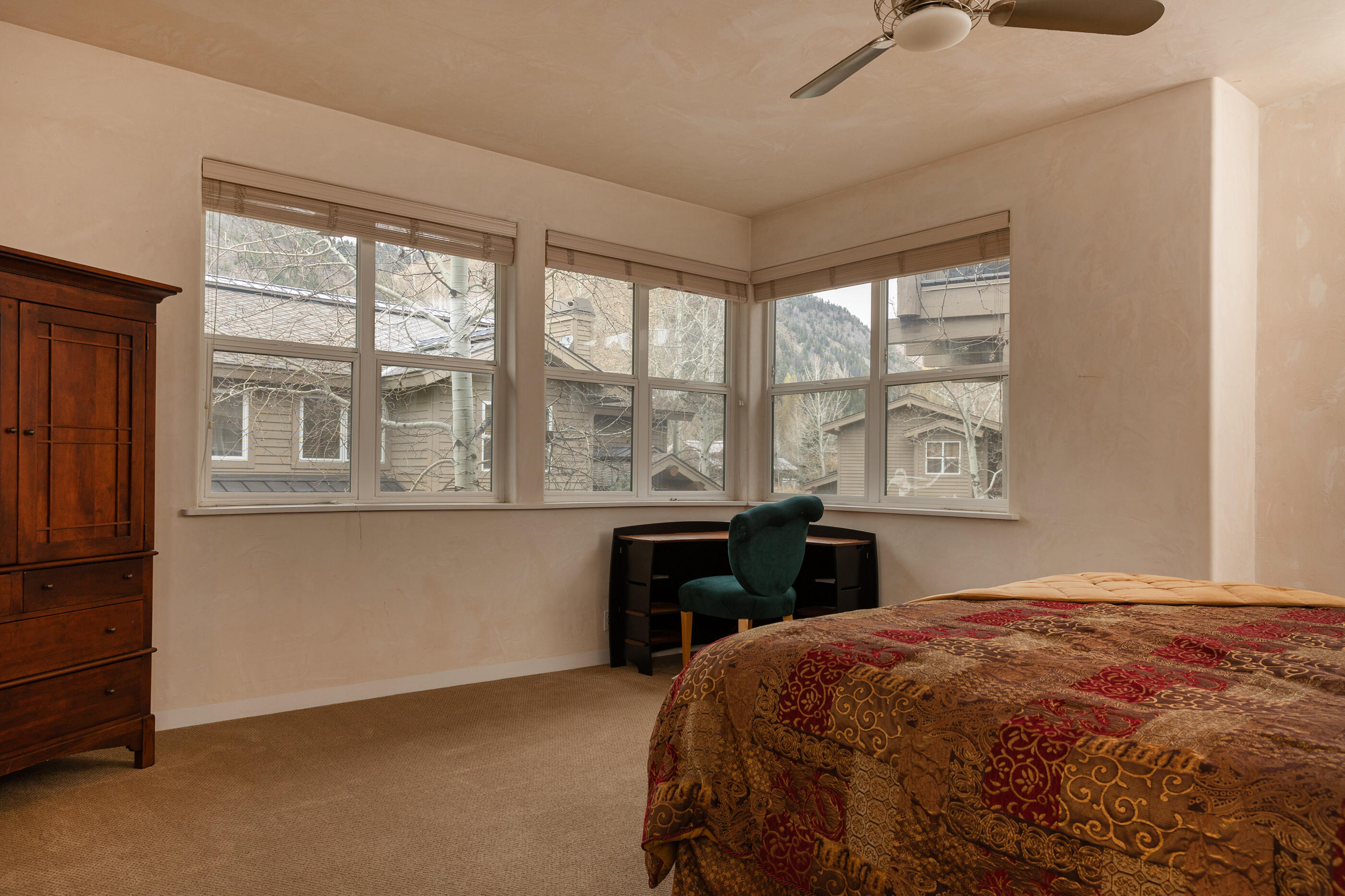 215 River Ridge Lane, Unit B Ketchum, ID 83340 - Photo 12 of 30 Primary Bedroom