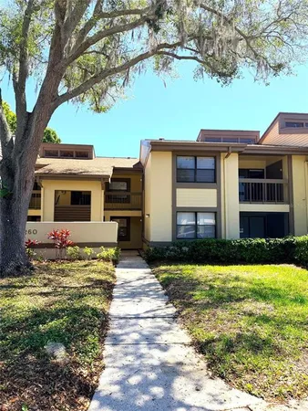 $1,600 | 260 Woodlake Lane East, Unit 260, Oldsmar, FL 34677