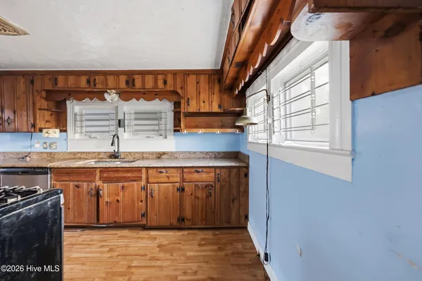 $169,900 | 307 Dobbs Street, Hertford, NC 27944