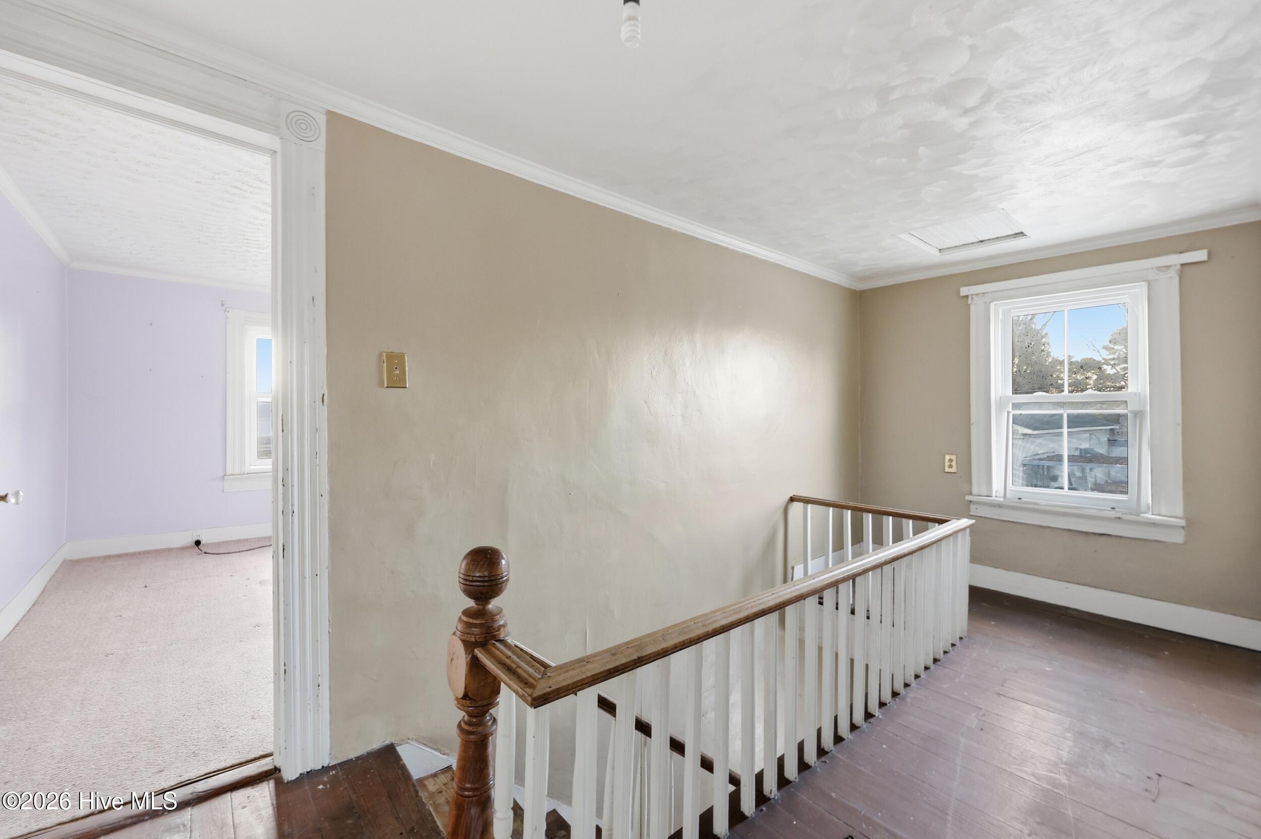 307 Dobbs Street Hertford, NC 27944 - Photo 19 of 24 Upstairs area