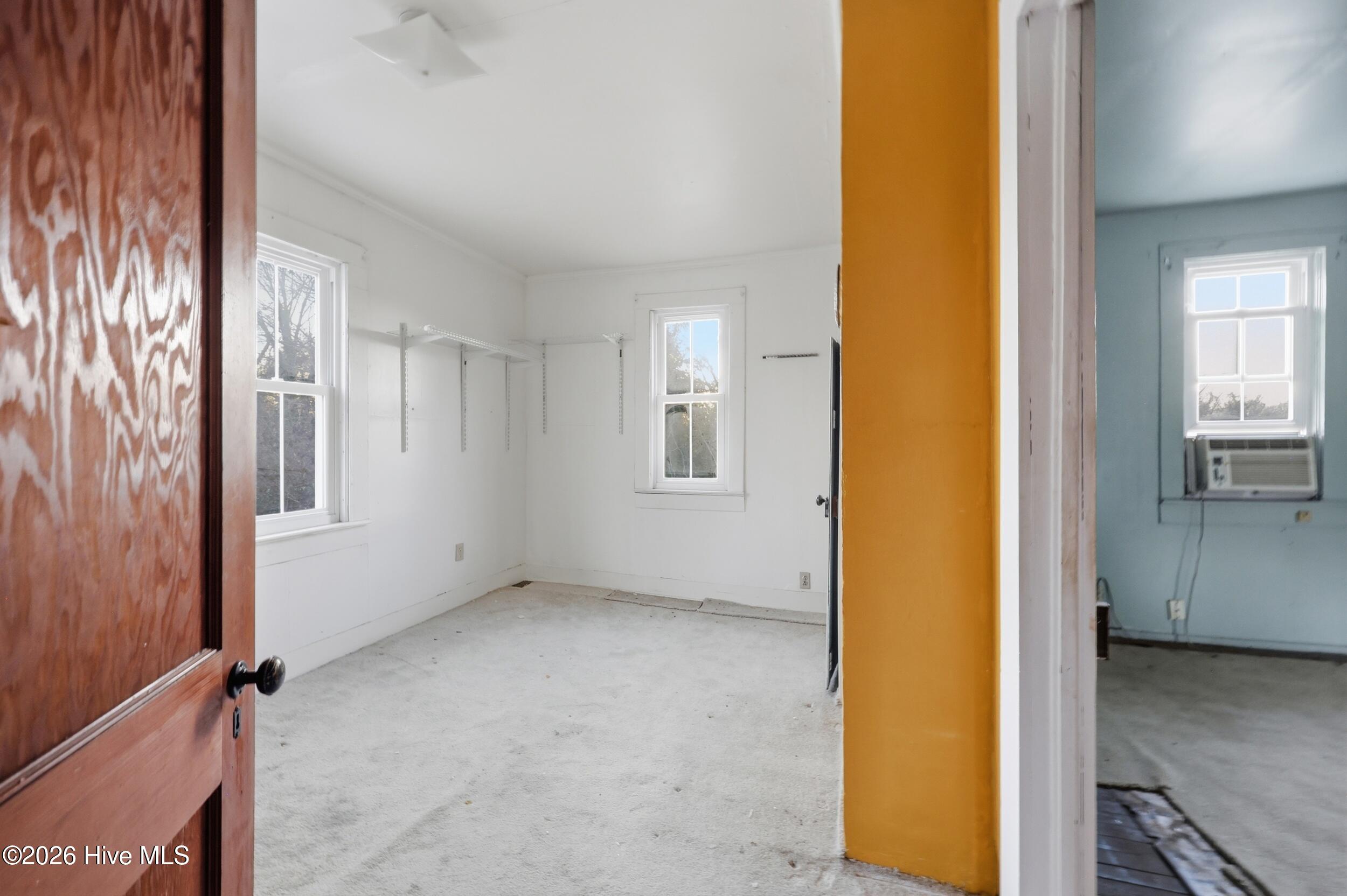 307 Dobbs Street Hertford, NC 27944 - Photo 23 of 24 Closet area