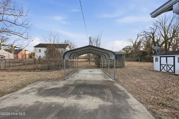 $169,900 | 307 Dobbs Street, Hertford, NC 27944