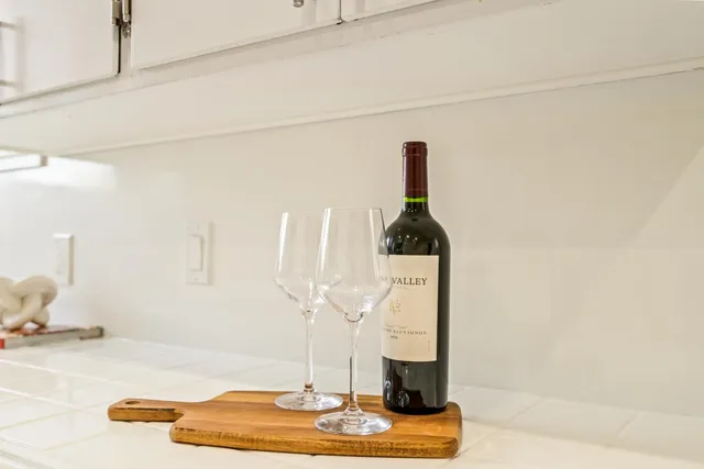 $1,098,000 | 120 Greenwood Drive, South San Francisco, CA 94080