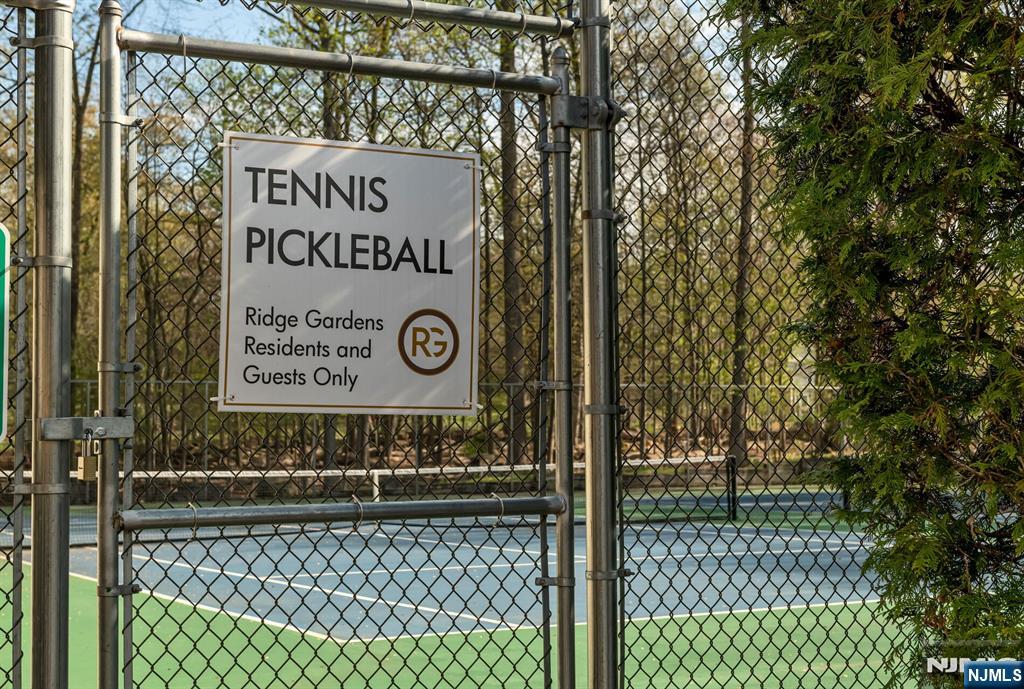 107 Mark Twain Way Mahwah, NJ 07430 - Photo 26 of 27