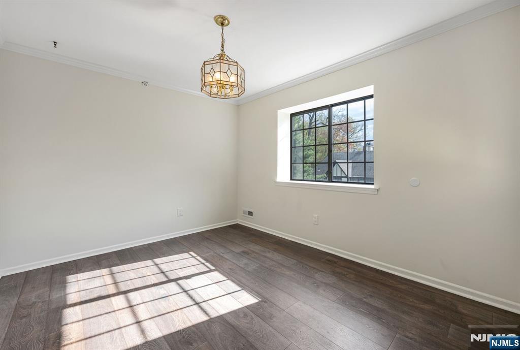 107 Mark Twain Way Mahwah, NJ 07430 - Photo 9 of 27