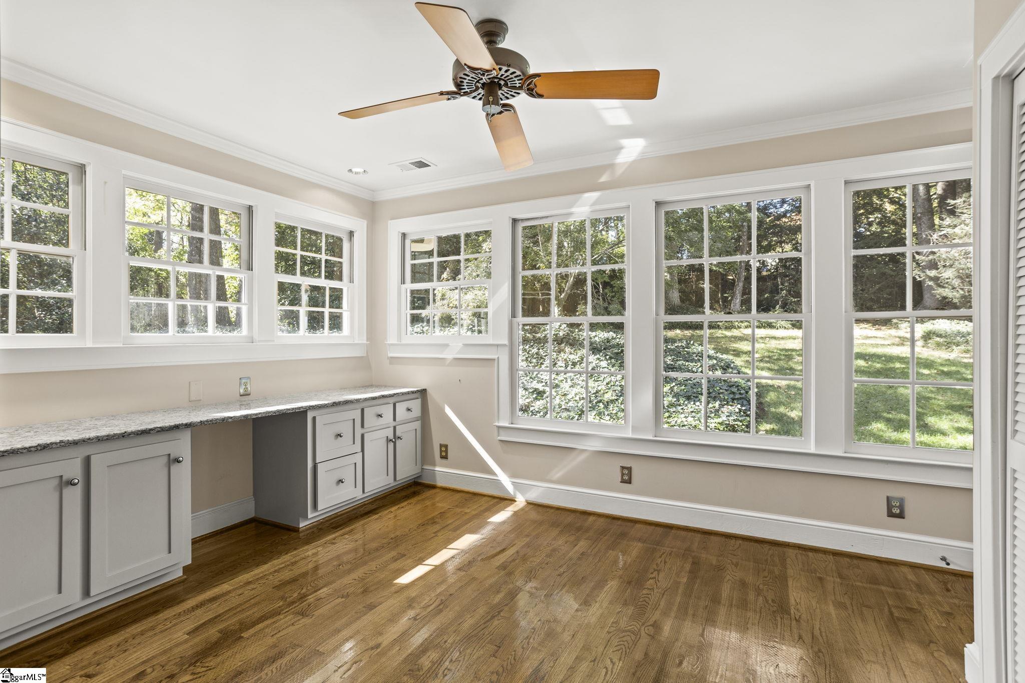 10 Hermitage Road Greenville, SC 29615 - Photo 18 of 36 Gallery Image 18