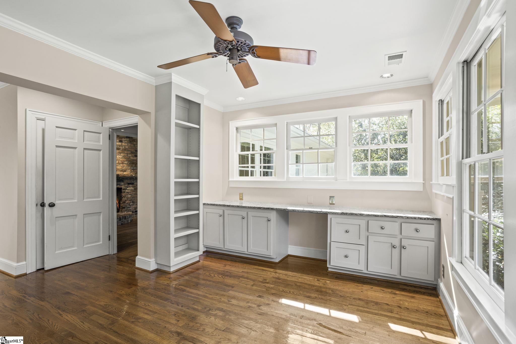 10 Hermitage Road Greenville, SC 29615 - Photo 19 of 36 Gallery Image 19