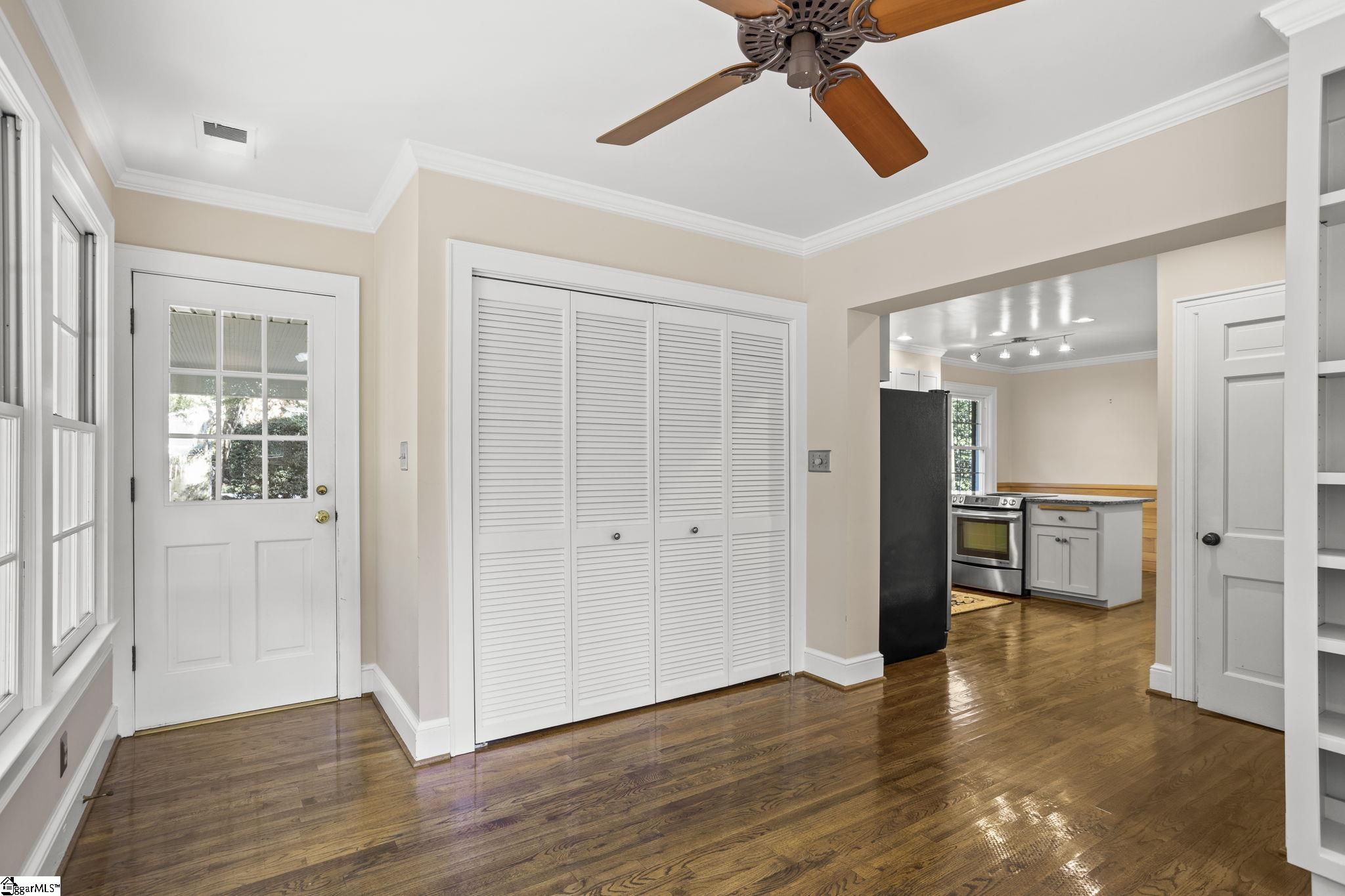 10 Hermitage Road Greenville, SC 29615 - Photo 20 of 36 Gallery Image 20