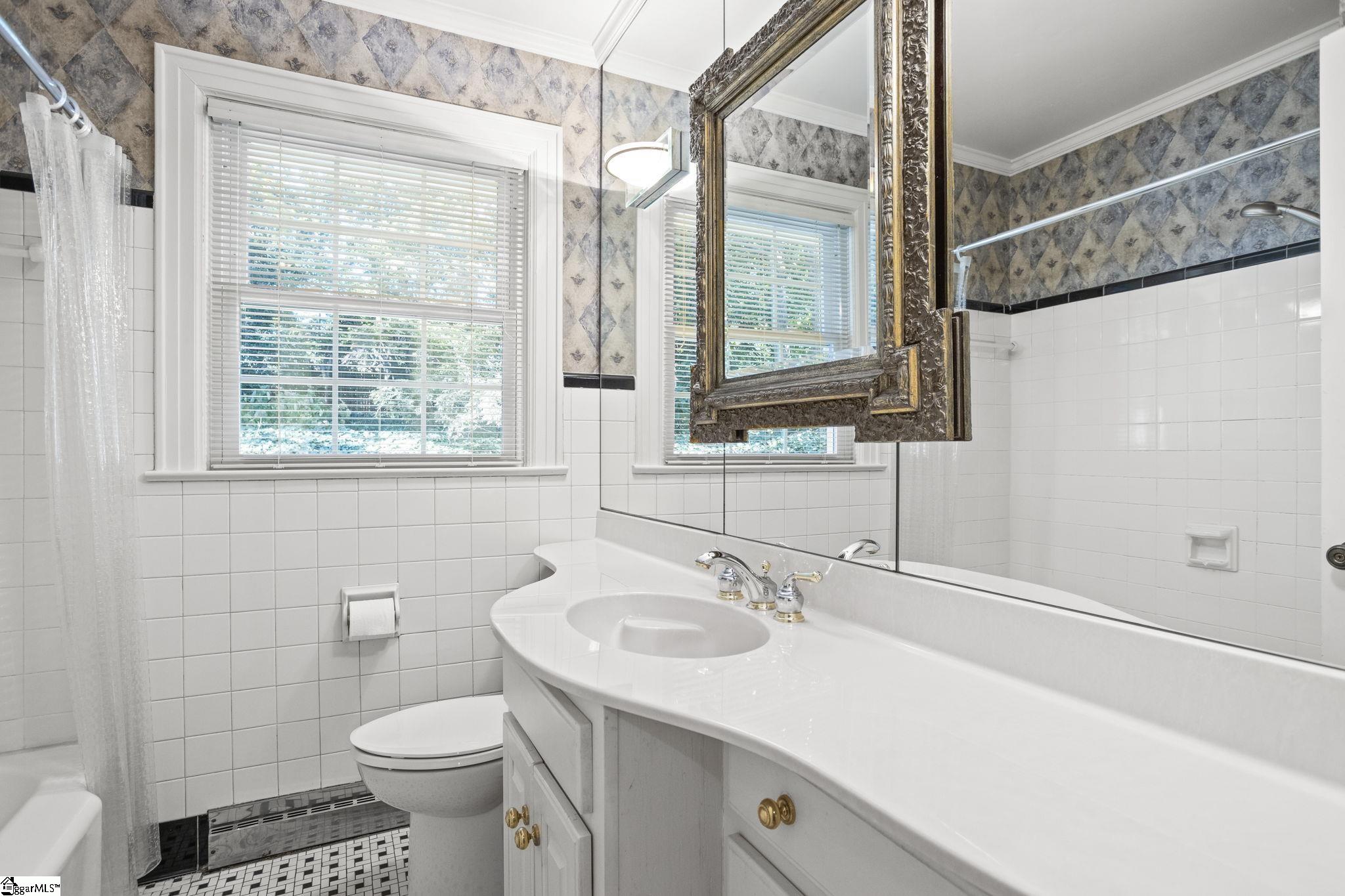 10 Hermitage Road Greenville, SC 29615 - Photo 26 of 36 Gallery Image 26