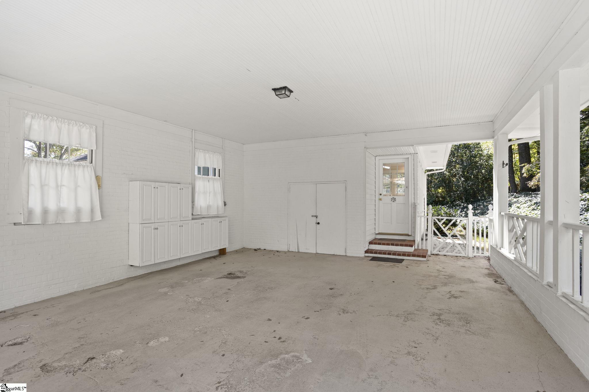 10 Hermitage Road Greenville, SC 29615 - Photo 31 of 36 Gallery Image 31