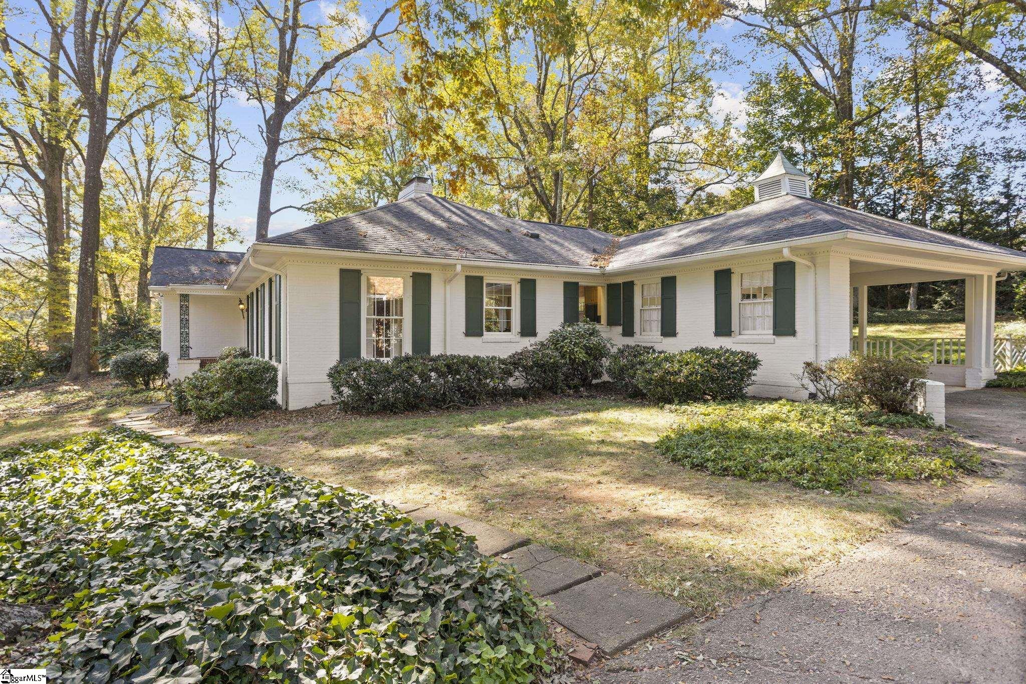 10 Hermitage Road Greenville, SC 29615 - Photo 4 of 36 Gallery Image 4