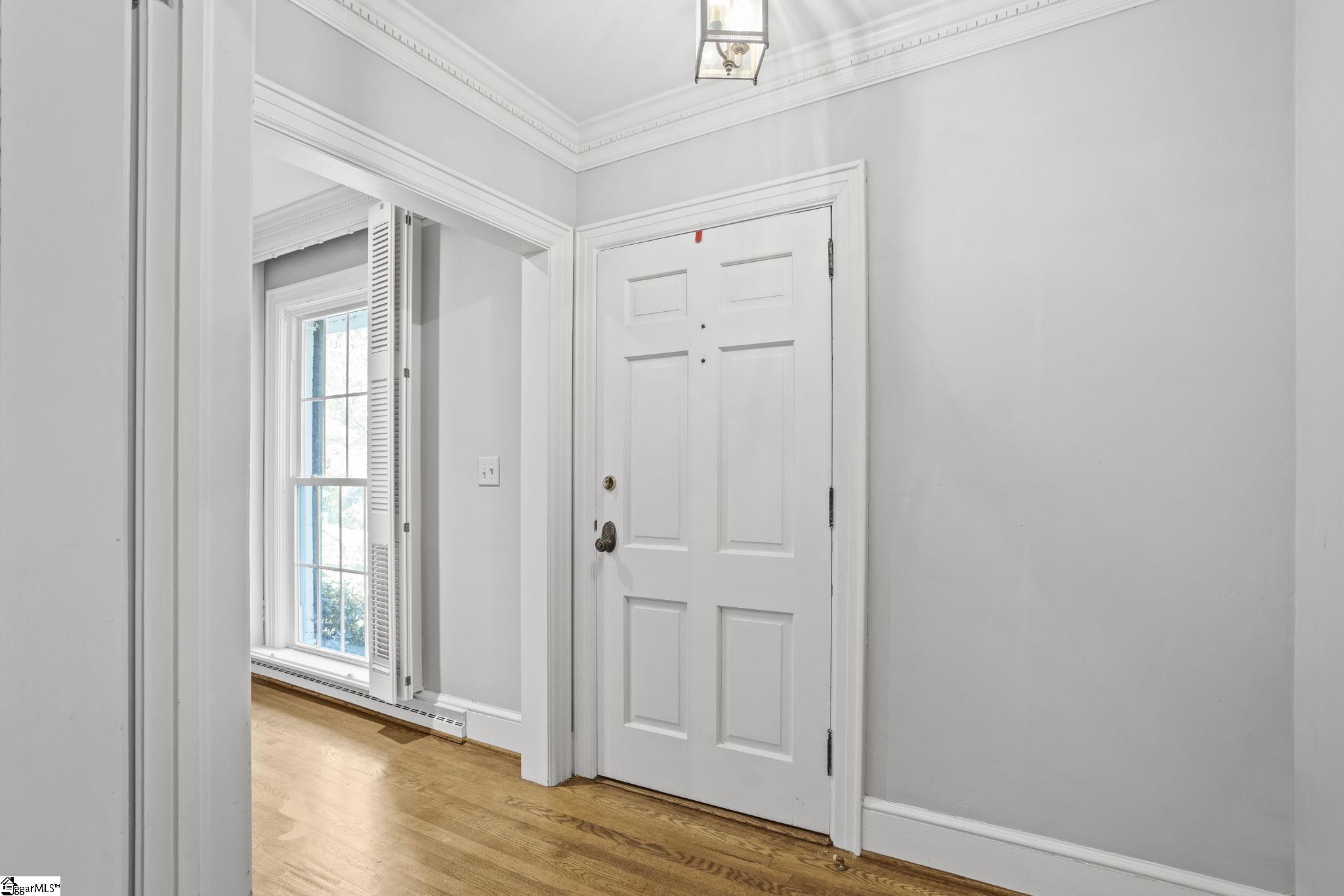 10 Hermitage Road Greenville, SC 29615 - Photo 7 of 36 Gallery Image 7