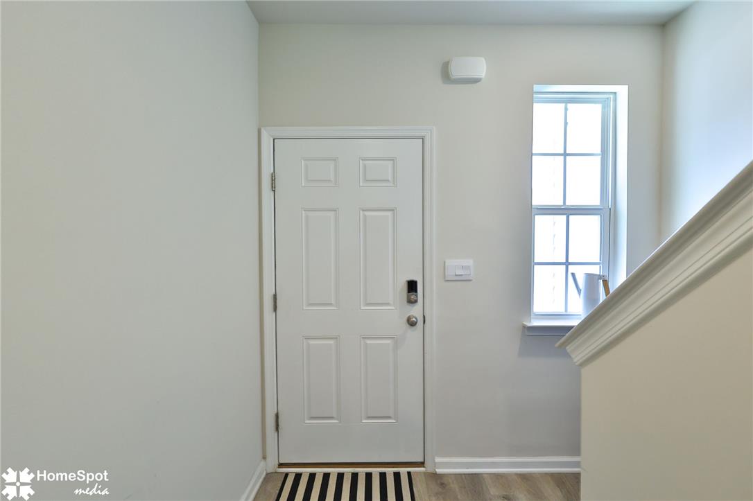 1224 Martin Road Breinigsville, PA 18031 - Photo 3 of 26