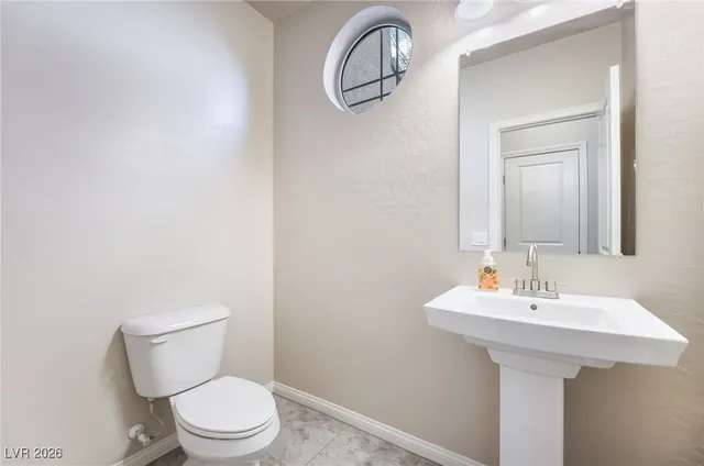 $2,400 | 8921 Sleepy Panda Avenue, Las Vegas, NV 89148