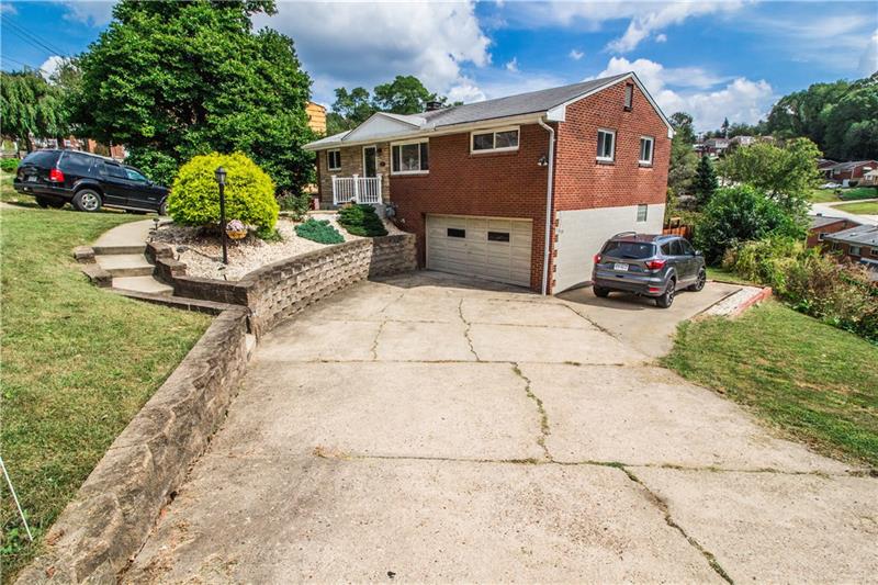 5397 Brownsville Road Pittsburgh, PA 15236 - Photo 2 of 15 Gallery Image 2
