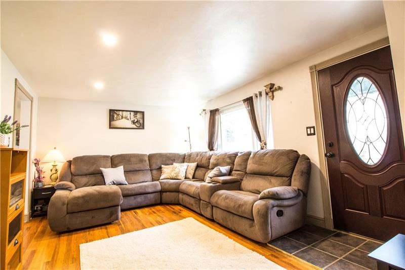 5397 Brownsville Road Pittsburgh, PA 15236 - Photo 3 of 15 Gallery Image 3