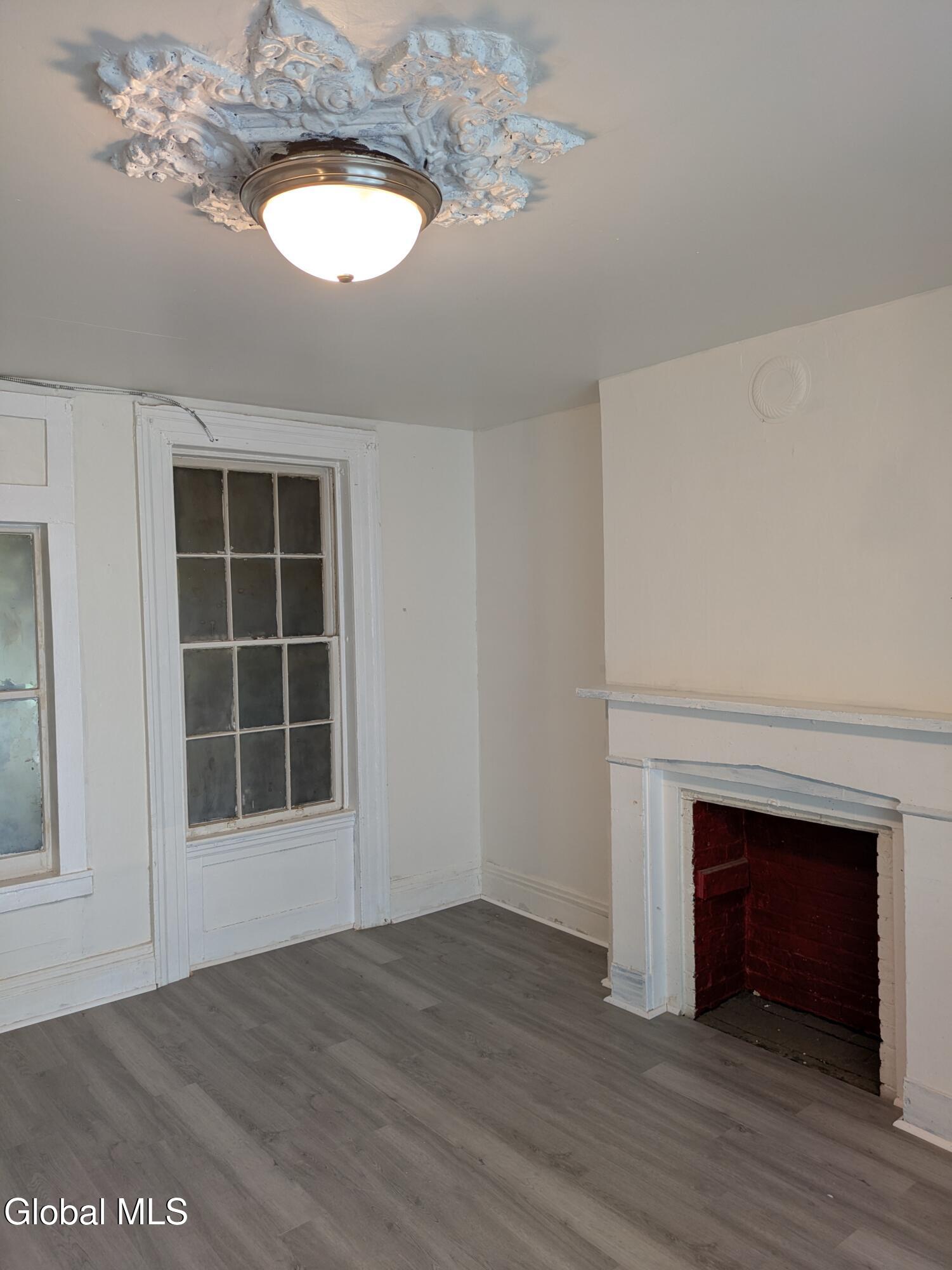 335 Congress Street Troy, NY 12180 - Photo 7 of 10 2nd fl family room