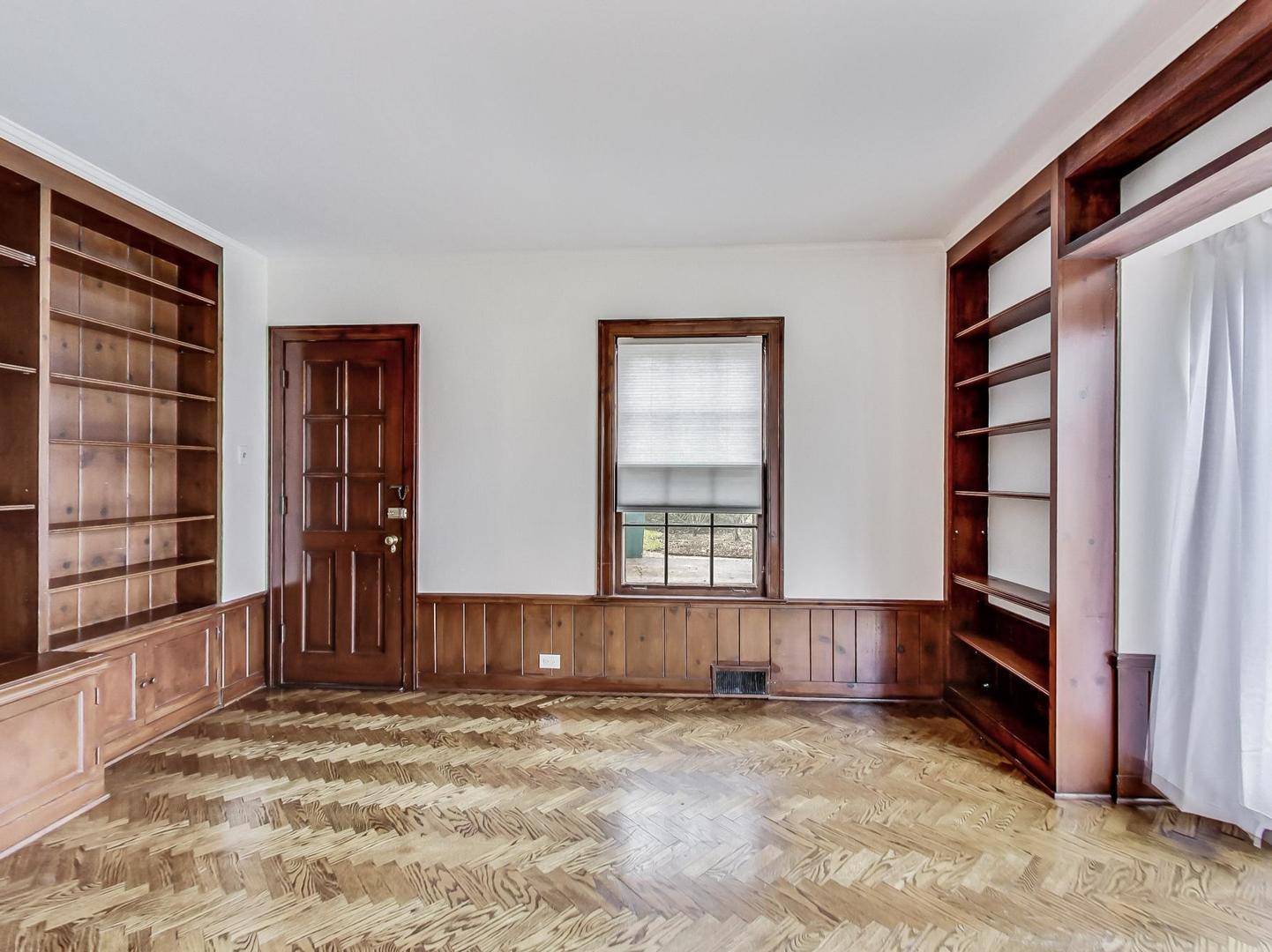 2929 Indianwood Road Wilmette, IL 60091 - Photo 13 of 28