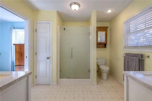$595,000 | 1220 Northwest E Highway, Osceola, MO 64776