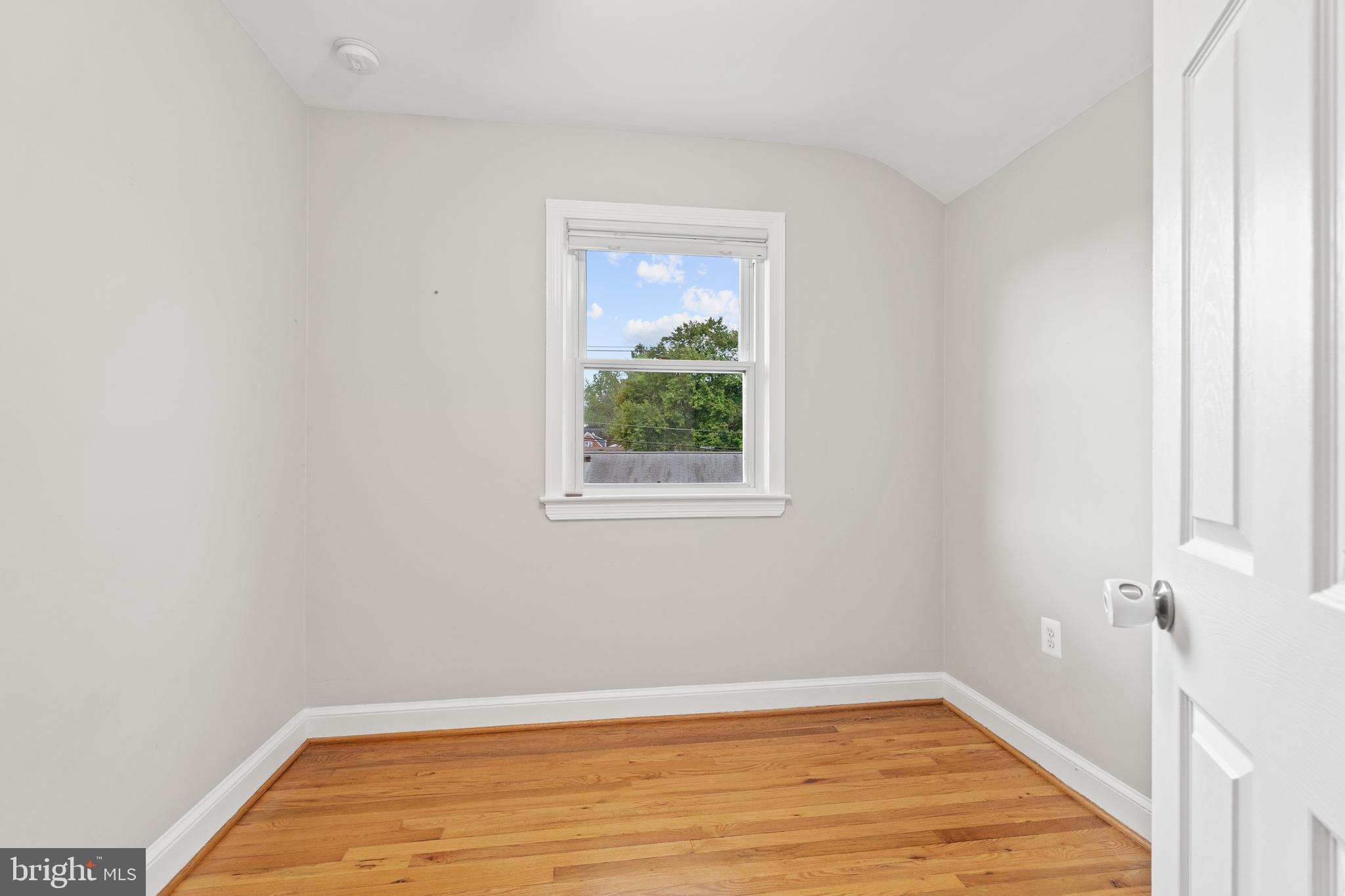 10033 Dallas Avenue Silver Spring, MD 20901 - Photo 25 of 43