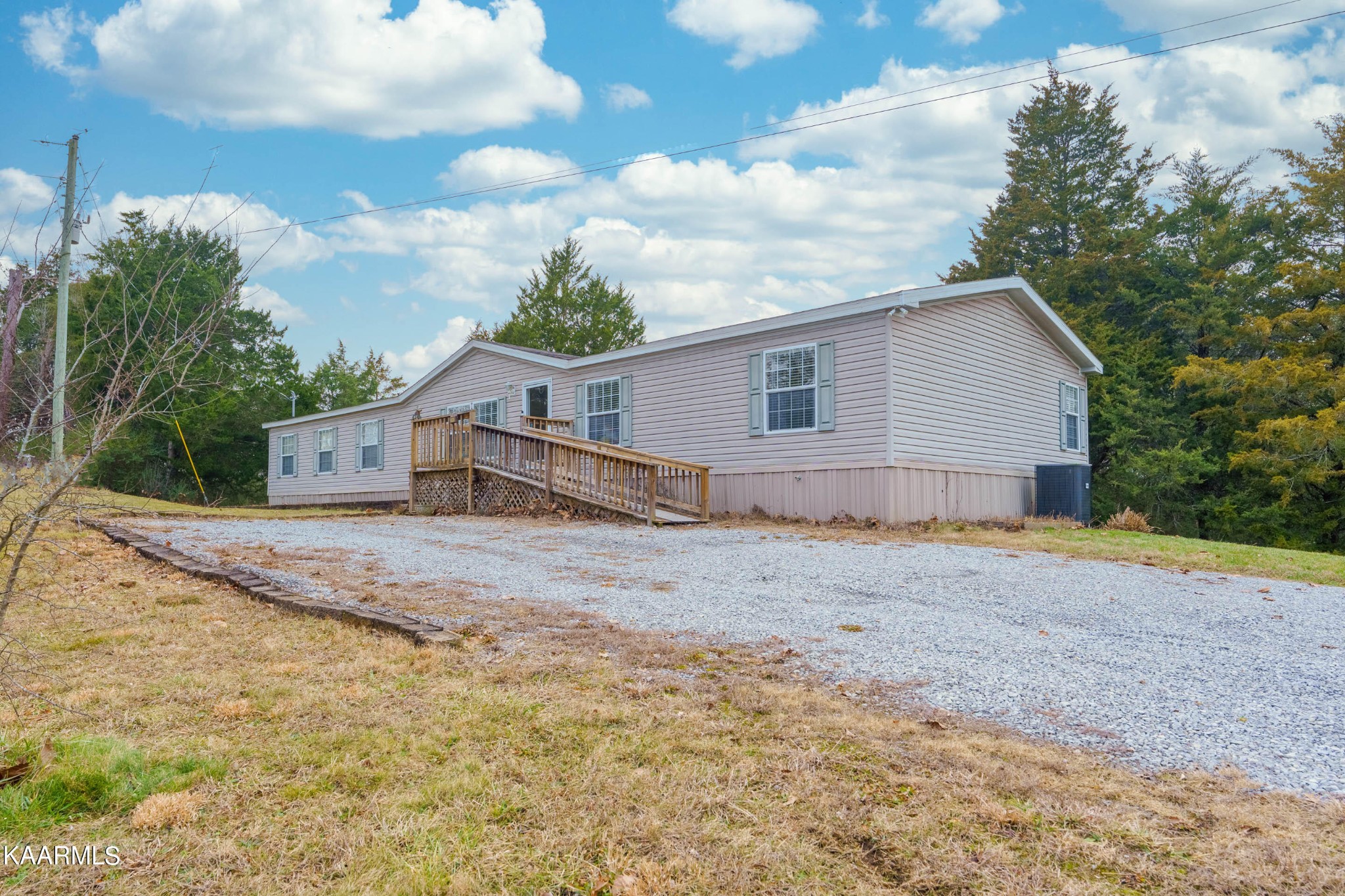 2813 Cedar Bluff Road Sevierville, TN 37876 - Photo 1 of 36 Gallery Image 1