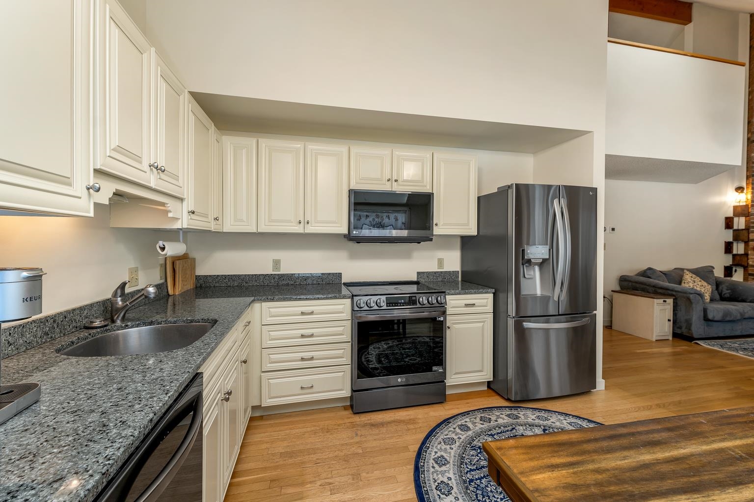 42 Point Breeze Road Wolfeboro, NH 03894 - Photo 14 of 44