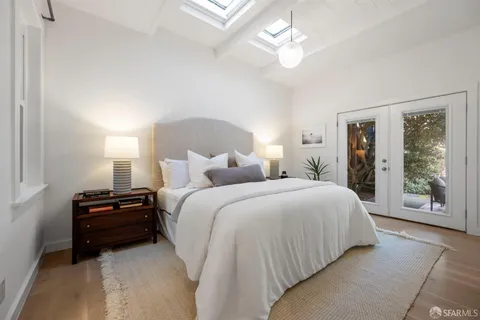 $1,249,000 | 1242 Francisco Street, Unit 1, San Francisco, CA 94123