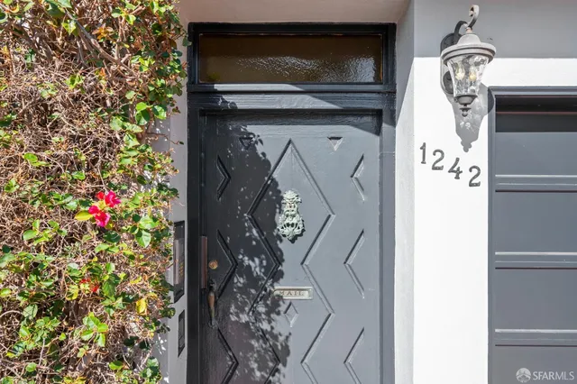 $1,249,000 | 1242 Francisco Street, Unit 1, San Francisco, CA 94123