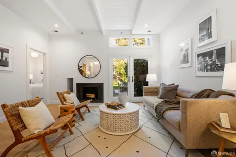 $1,249,000 | 1242 Francisco Street, Unit 1, San Francisco, CA 94123