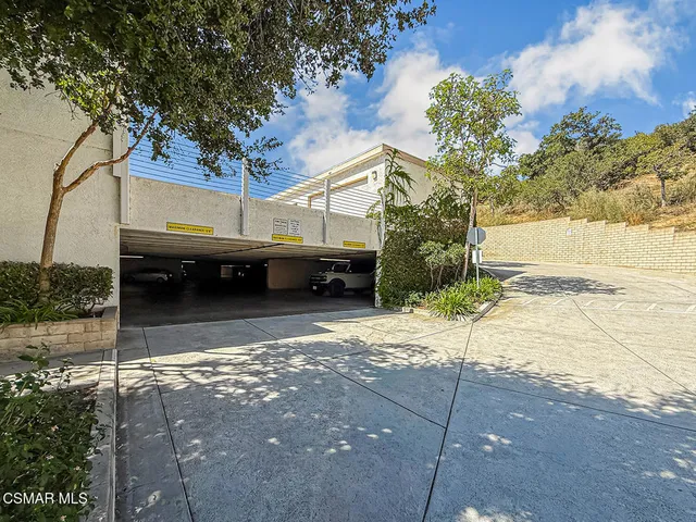 $375,000 | 2803 Antonio Drive, Unit 102, Camarillo, CA 93010