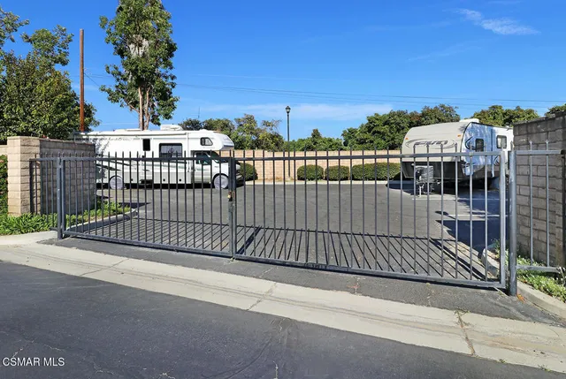 $375,000 | 2803 Antonio Drive, Unit 102, Camarillo, CA 93010