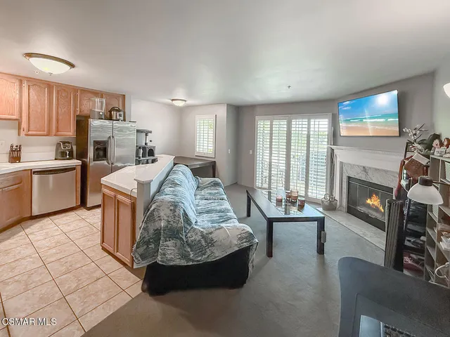 $375,000 | 2803 Antonio Drive, Unit 102, Camarillo, CA 93010