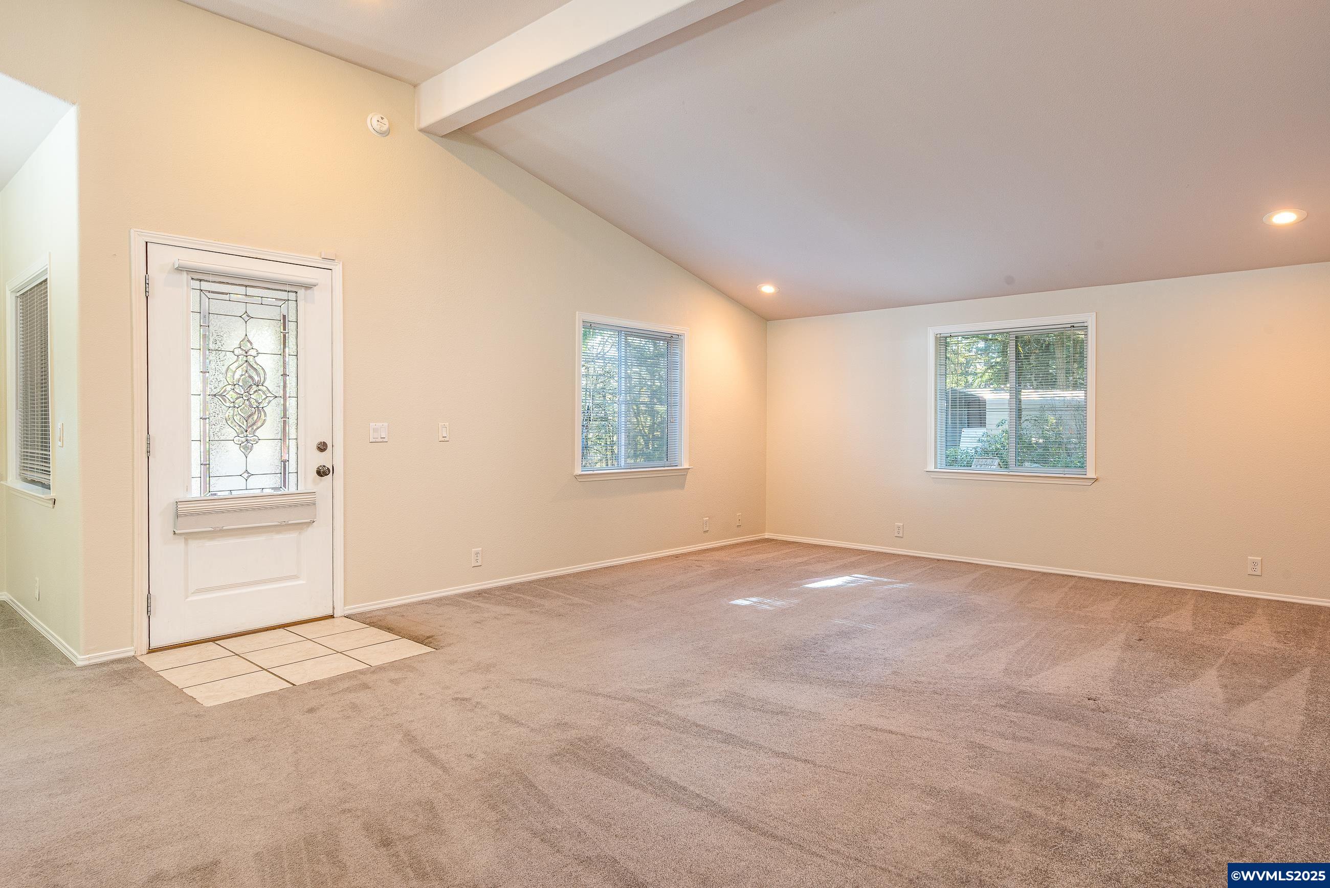 30830 Pineway Road Lebanon, OR 97355 - Photo 6 of 47 Gallery Image 6
