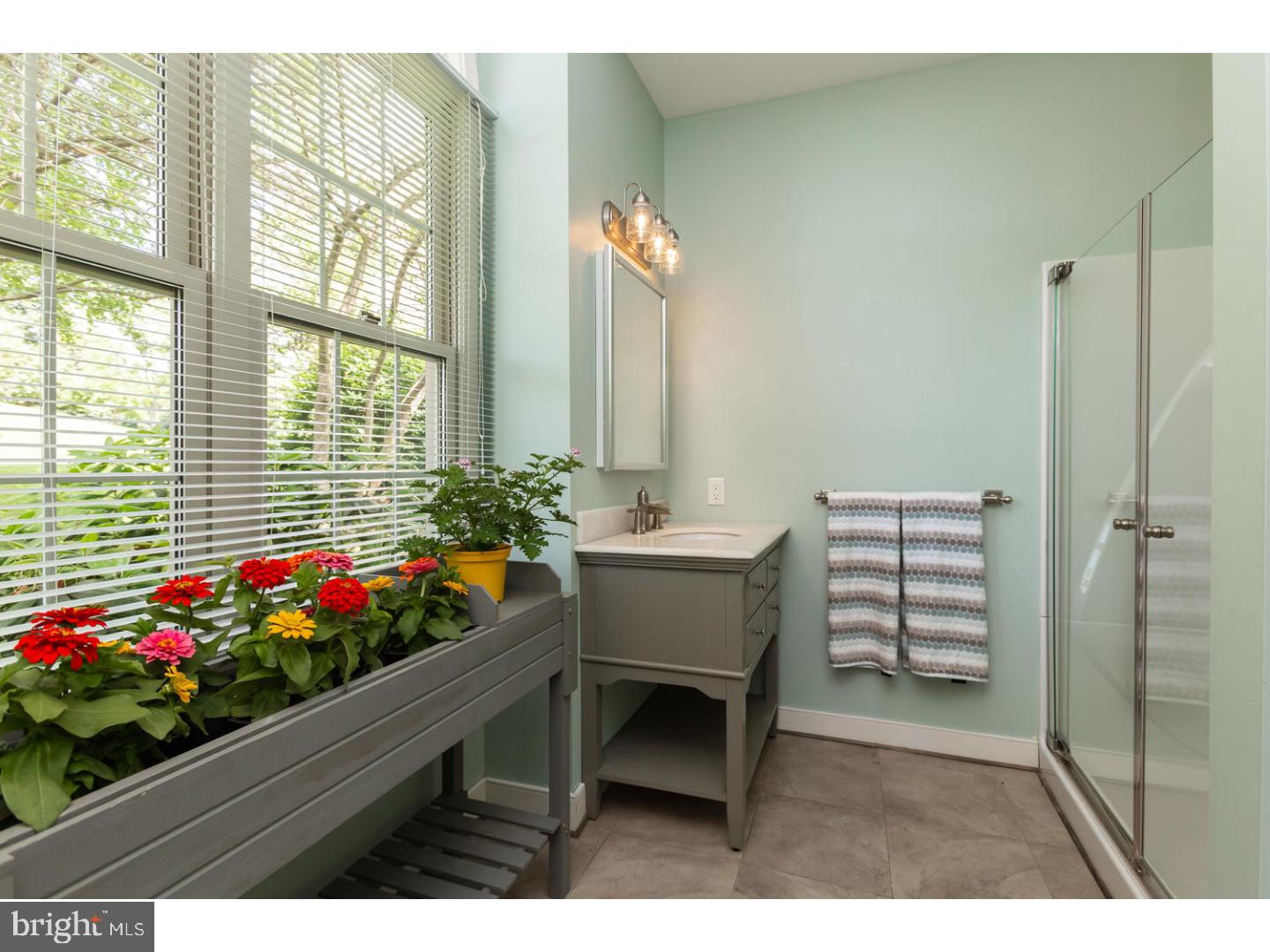 162 Hamilton Road Landenberg, PA 19350 - Photo 16 of 25 Master Bathroom