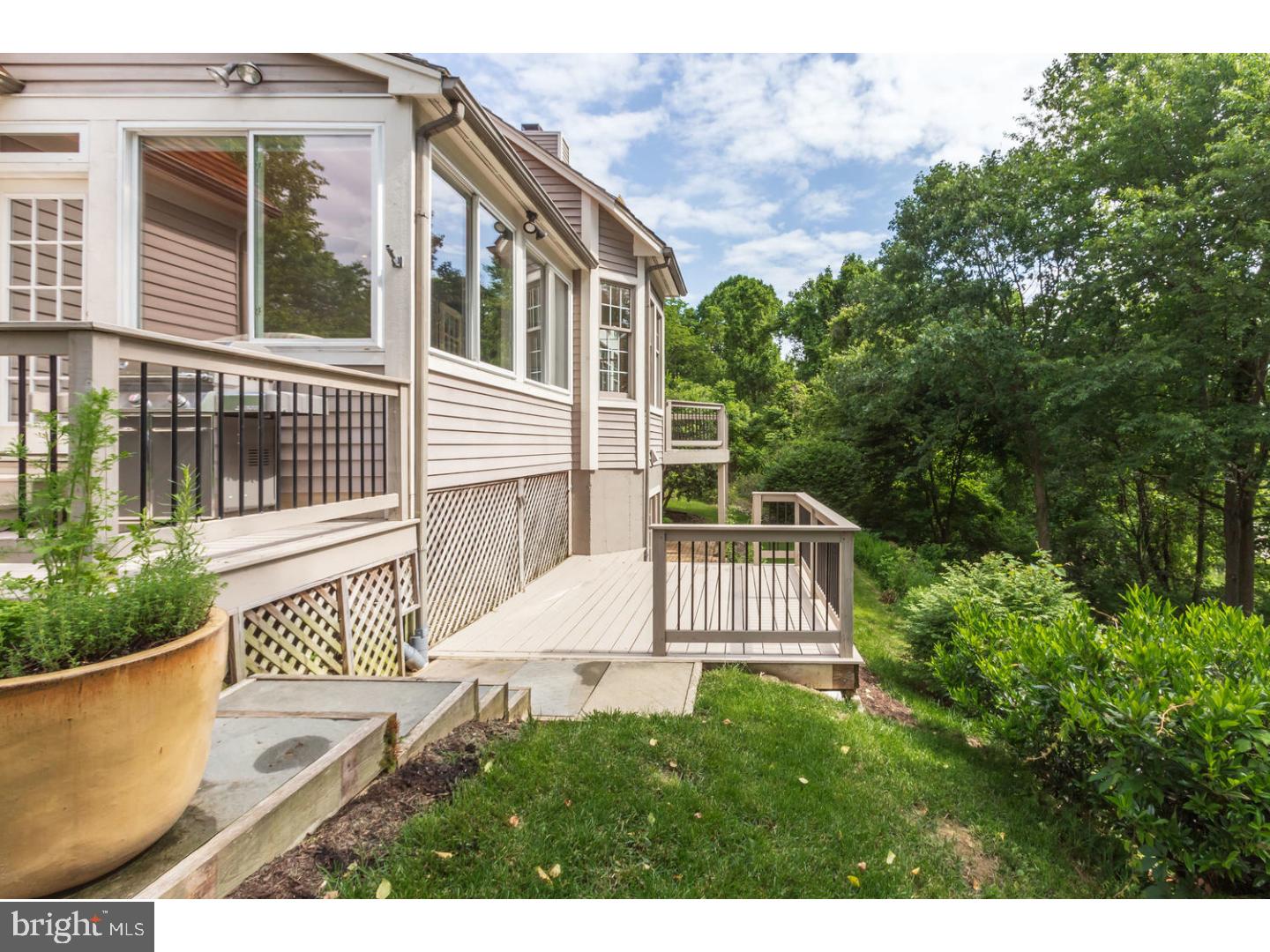 162 Hamilton Road Landenberg, PA 19350 - Photo 5 of 25 Deck