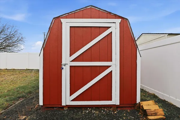 $499,000 | 1001 North Wilcox Street, Medical Lake, WA 99022