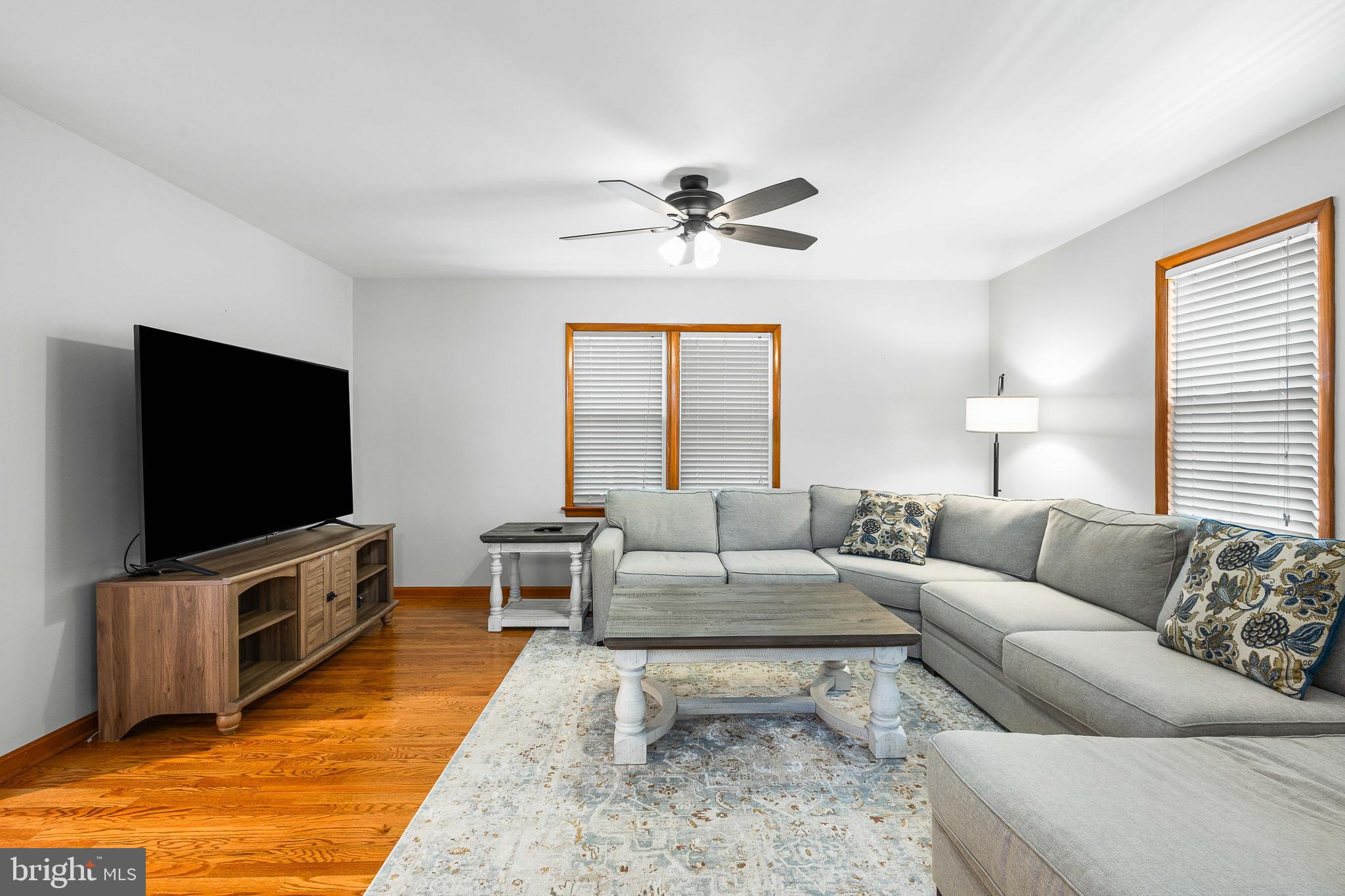 994 North Glebe Road Montross, VA 22520 - Photo 20 of 82 a living room with furniture and a flat screen tv