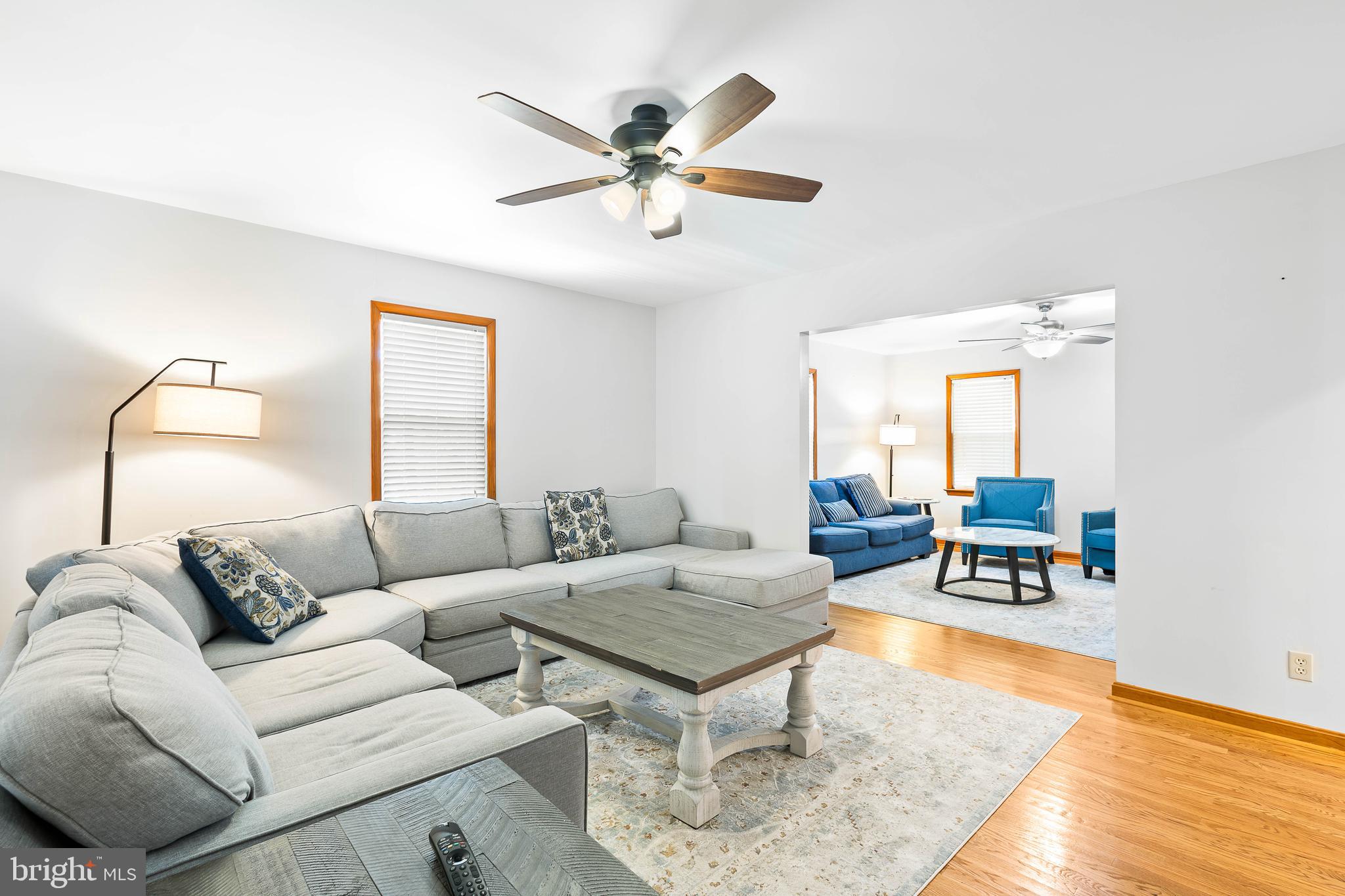 994 North Glebe Road Montross, VA 22520 - Photo 22 of 82 a living room with furniture
