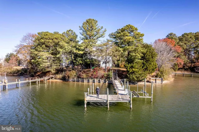 $749,900 | 994 North Glebe Road, Montross, VA 22520