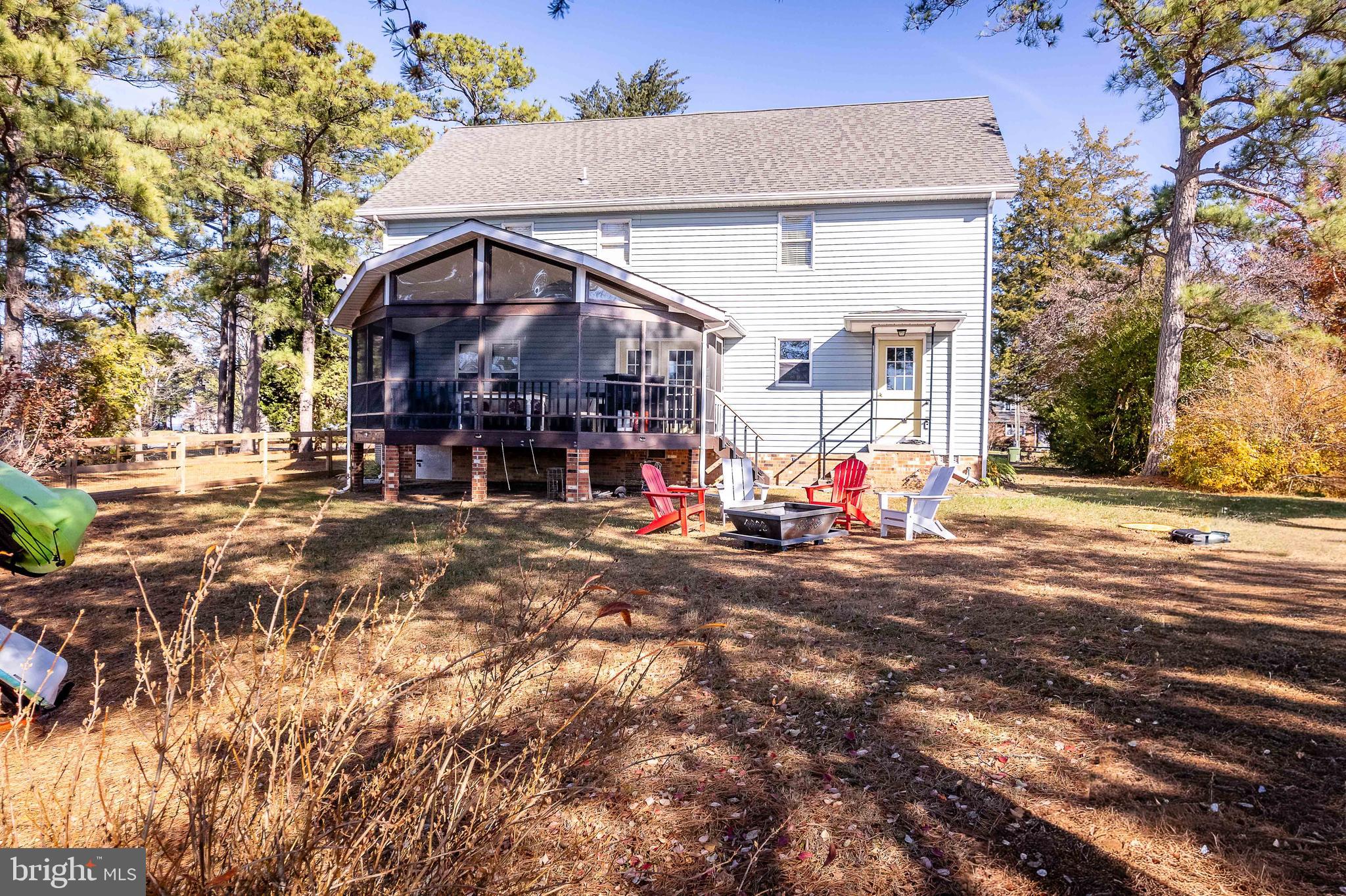 994 North Glebe Road Montross, VA 22520 - Photo 6 of 82 a view of street with large trees