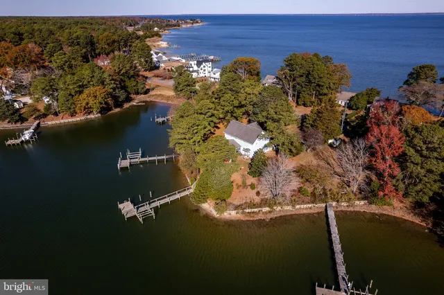 $749,900 | 994 North Glebe Road, Montross, VA 22520