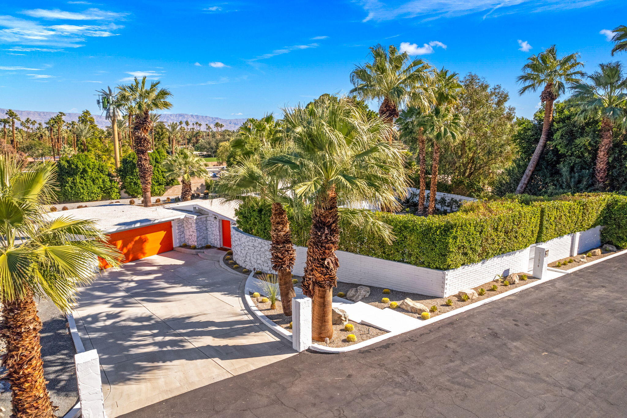 70674 Boothill Road Rancho Mirage, CA 92270 - Photo 4 of 70 32-web-or-mls-32-print-DJI_0637